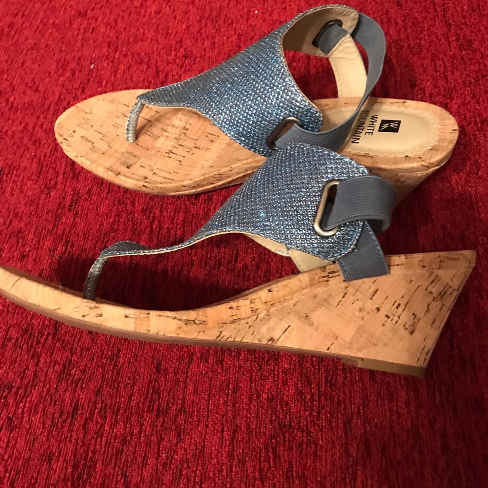Sandals - Picture 3 of 5